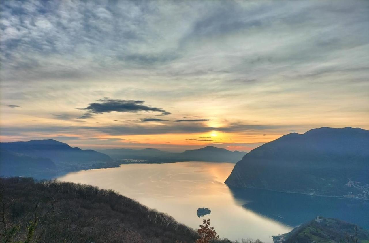 Casa Vacanza Pieve Pisogne Exteriör bild